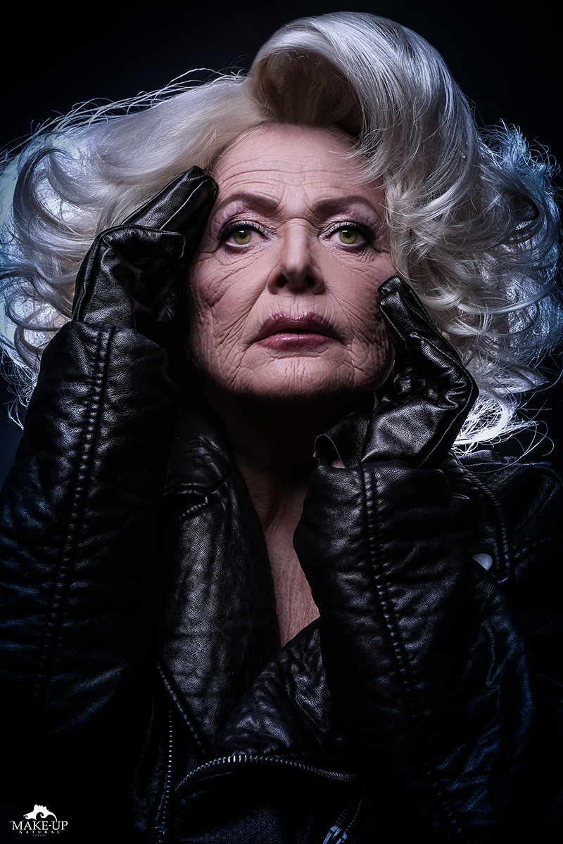 OLD WOMAN - MAKE-UPNATURAL