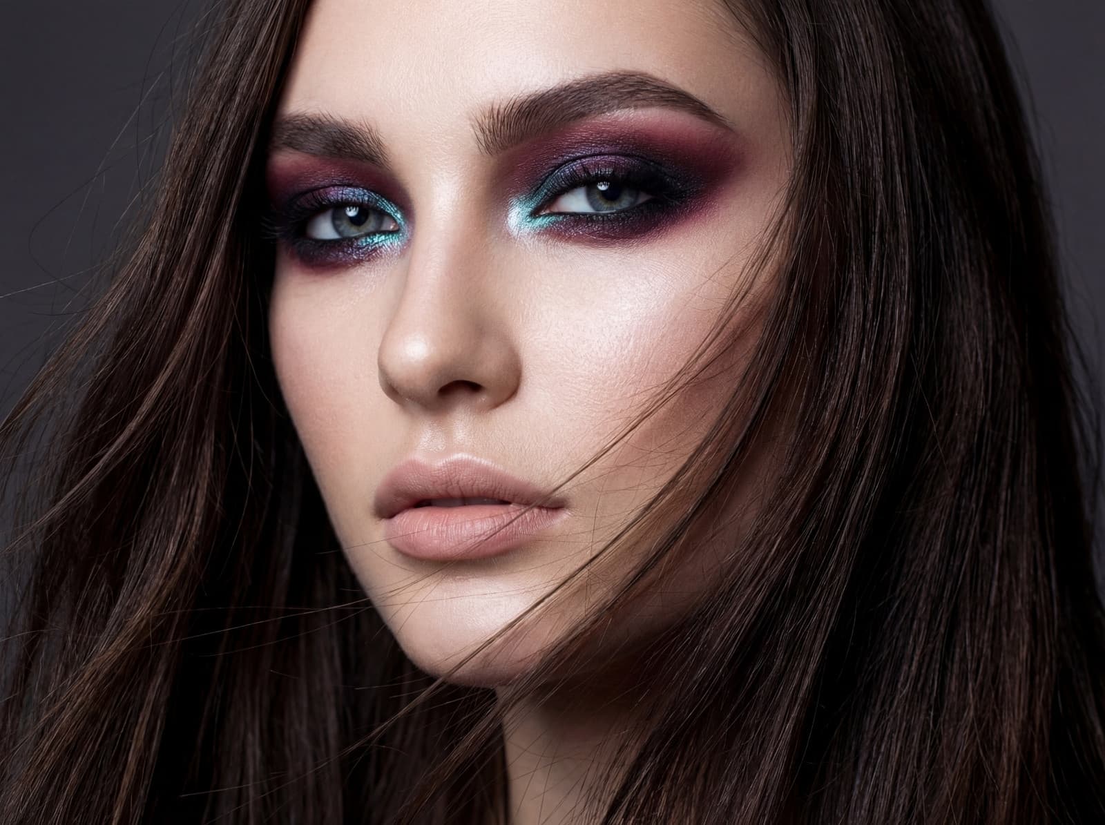 MAQUILHAGEM DE BELEZA INTENSIVA